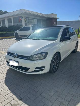 VOLKSWAGEN GOLF 1.4 TSI HIGHLINE 16V GASOLINA 4P AUTOMÁTICO VOLKSWAGEN GOLF 1.4 TSI HIGHLINE 16V GASOLINA 4P AUTOMÁTICO